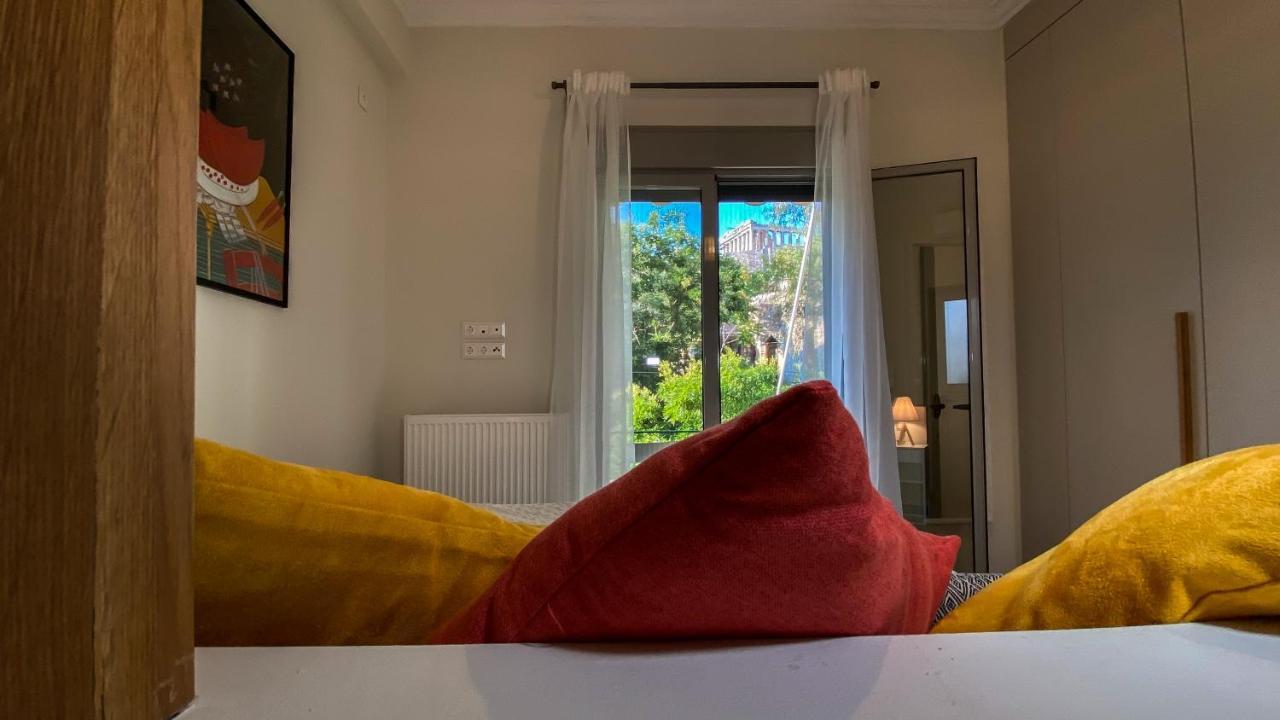 Acropolis Slow Living Apt Under The Parthenon Афины Экстерьер фото